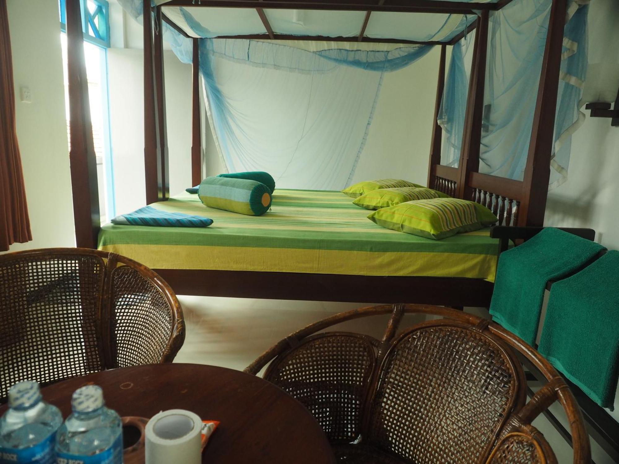 Main Reef Guest House Hikkaduwa Kültér fotó